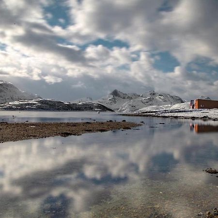 Storjord Farmstay Ranchhouse Kvaloya Εξωτερικό φωτογραφία